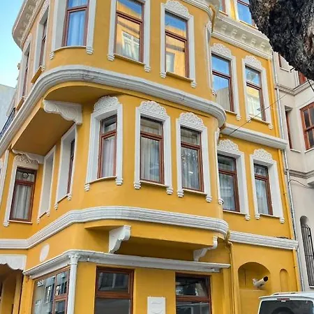 Mar Apartment *
